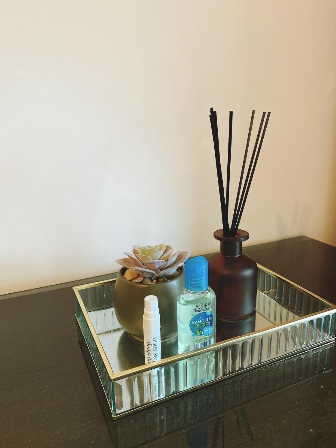 New Modern King Size Room With Ensuite And Parking Manchester Bagian luar foto